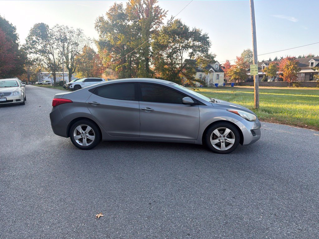 Used 2011 Hyundai Elantra GLS Sedan