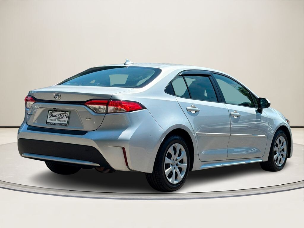Used 2022 Toyota Corolla LE Sedan