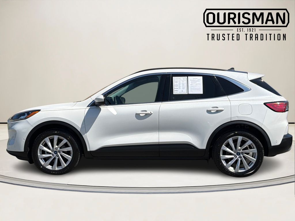 Used 2022 Ford Escape Hybrid Titanium SUV