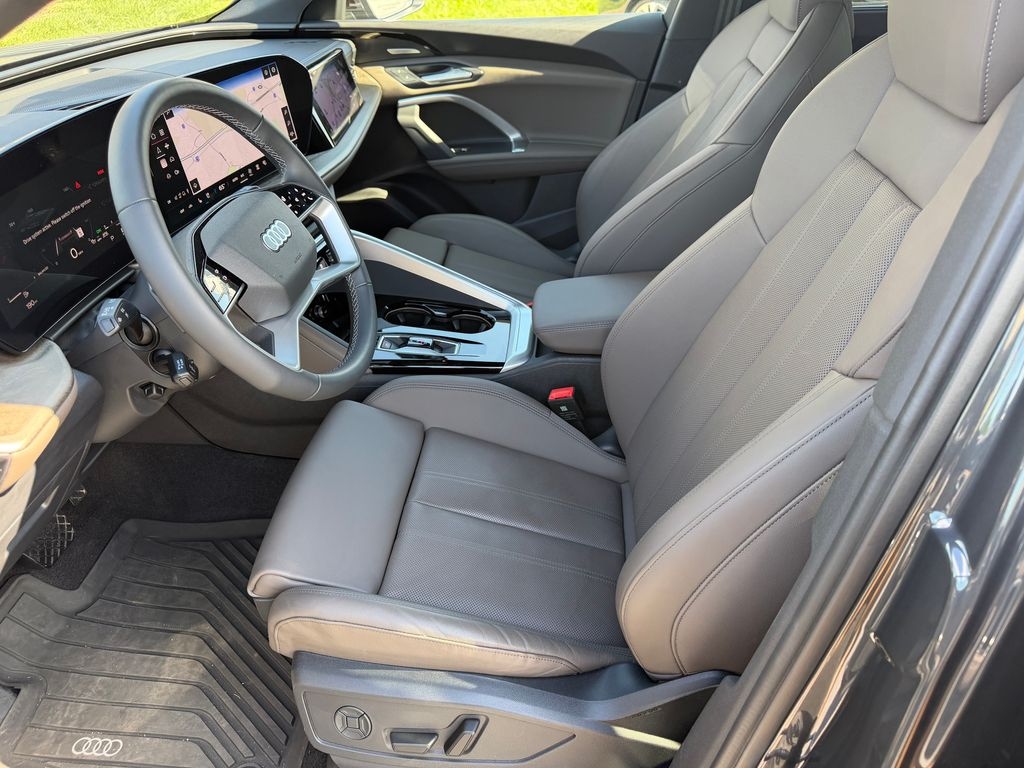 Used 2025 Audi Q5 2.0T Prestige SUV
