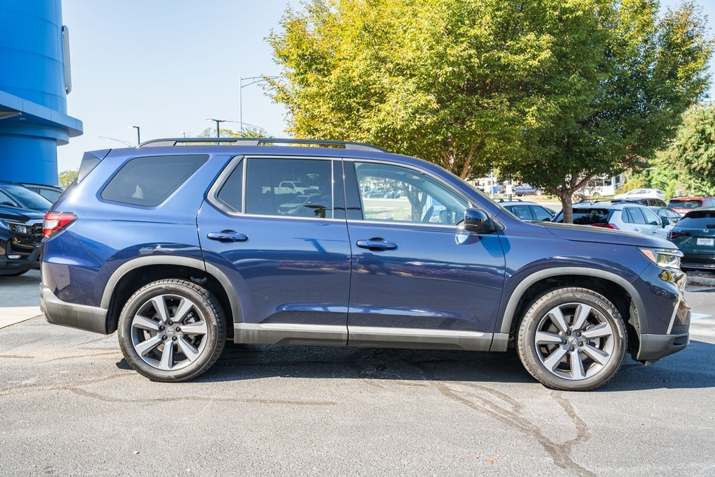 Used 2023 Honda Pilot Elite SUV