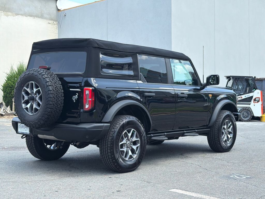Used 2023 Ford Bronco Badlands SUV