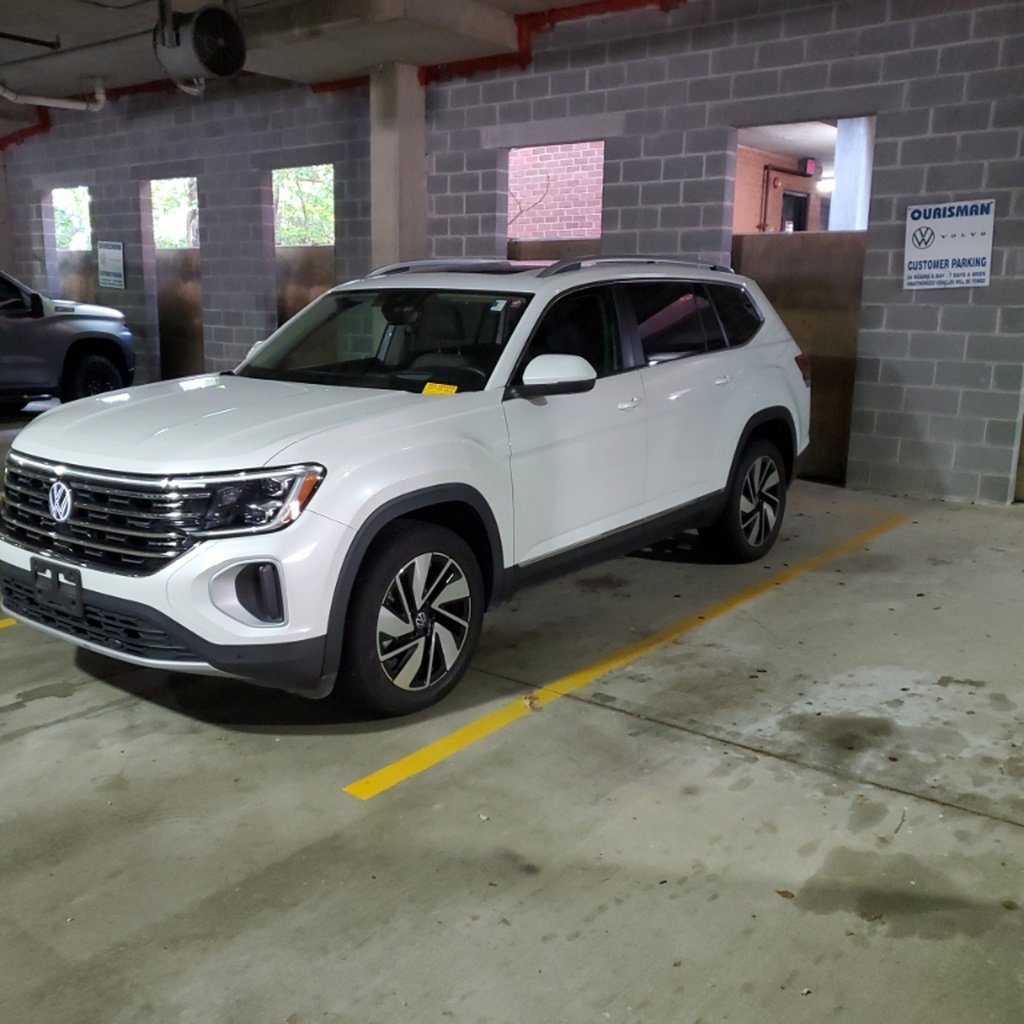 Used 2024 Volkswagen Atlas 2.0T SEL SUV
