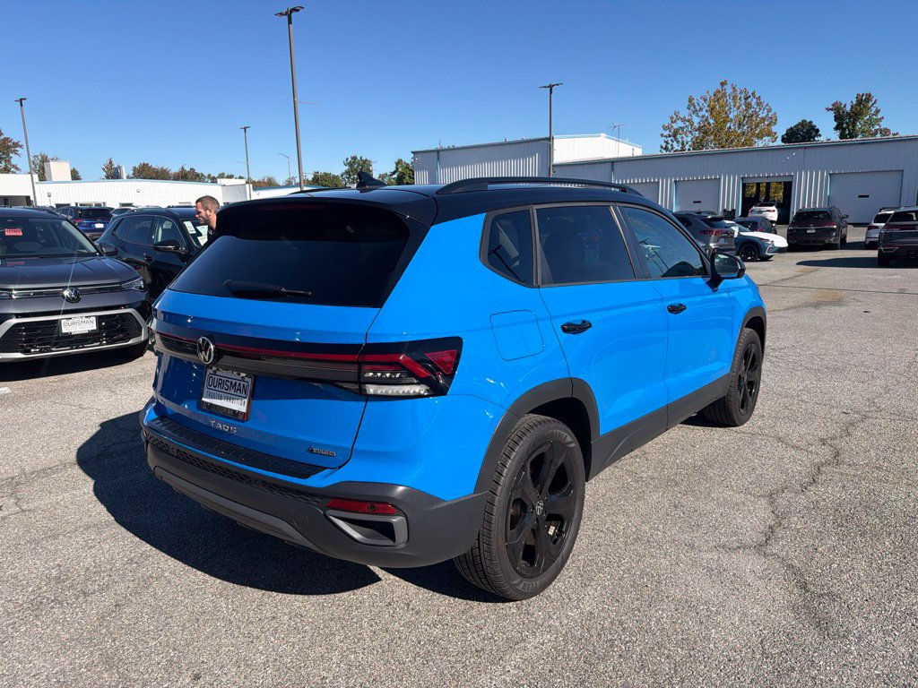 Certified 2025 Volkswagen Taos 1.5T SE Black SUV