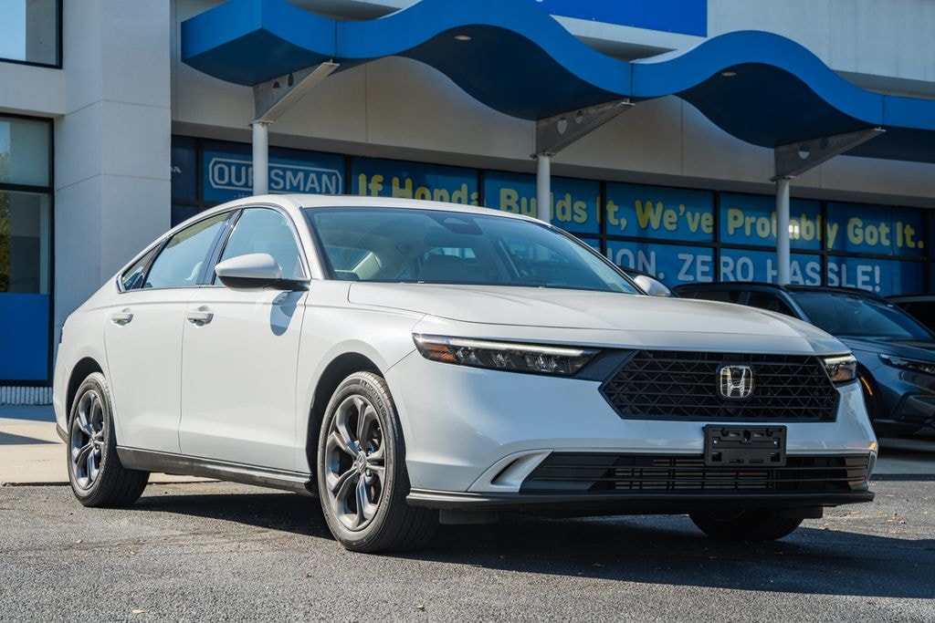 Used 2023 Honda Accord EX Sedan