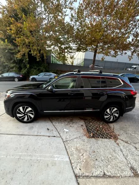 Used 2024 Volkswagen Atlas 2.0T SEL SUV