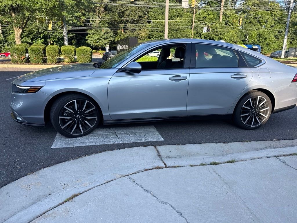 Used 2024 Honda Accord Hybrid Touring Sedan