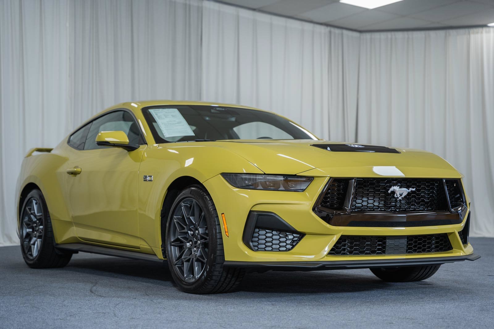 2025 Ford Mustang GT Premium
