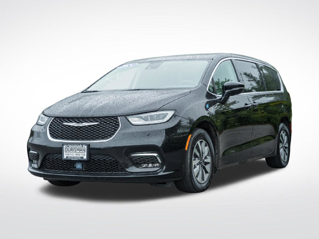 Used 2024 Chrysler Pacifica Hybrid Select Minivan/Van