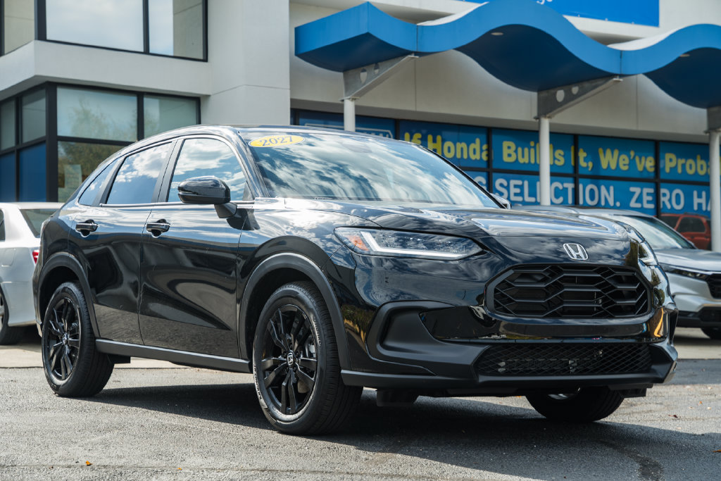 Certified 2027 Honda HR-V Sport SUV