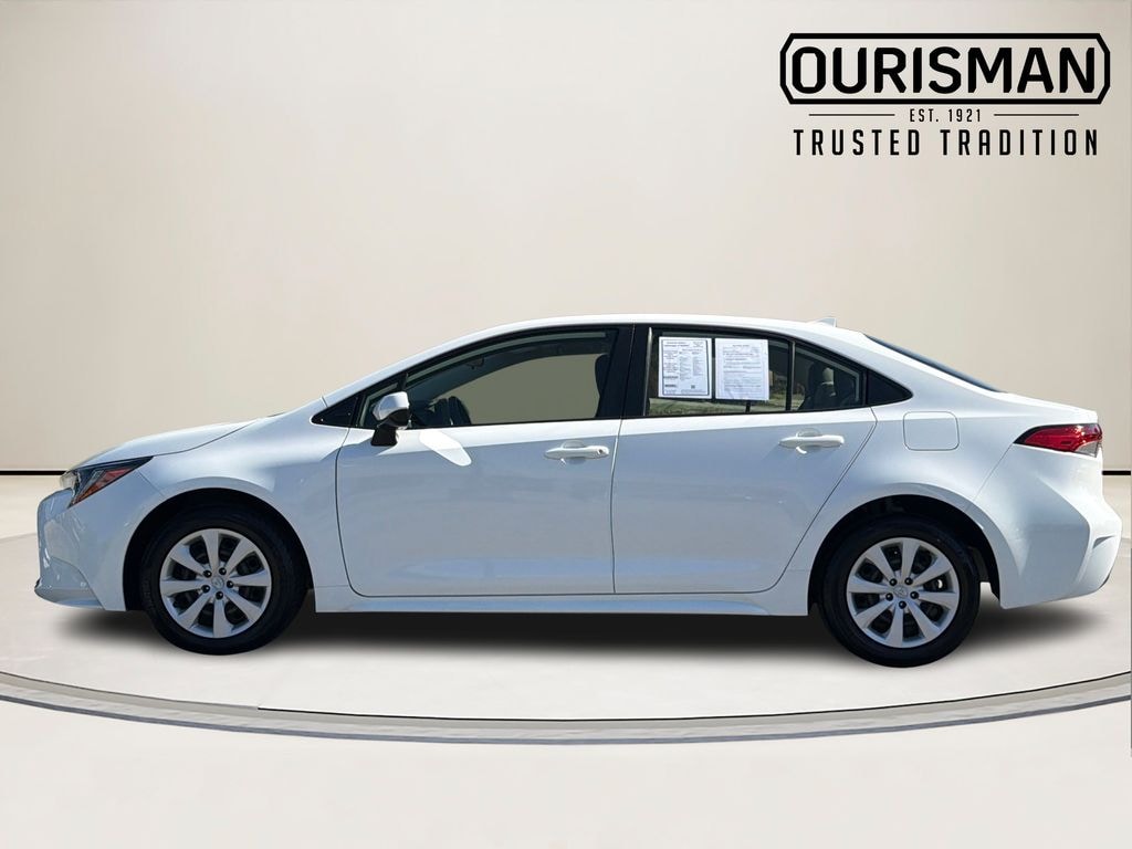 Used 2024 Toyota Corolla LE Sedan