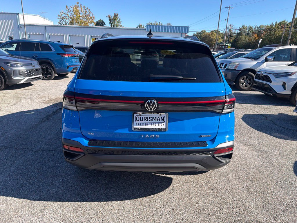 Certified 2025 Volkswagen Taos 1.5T SE Black SUV