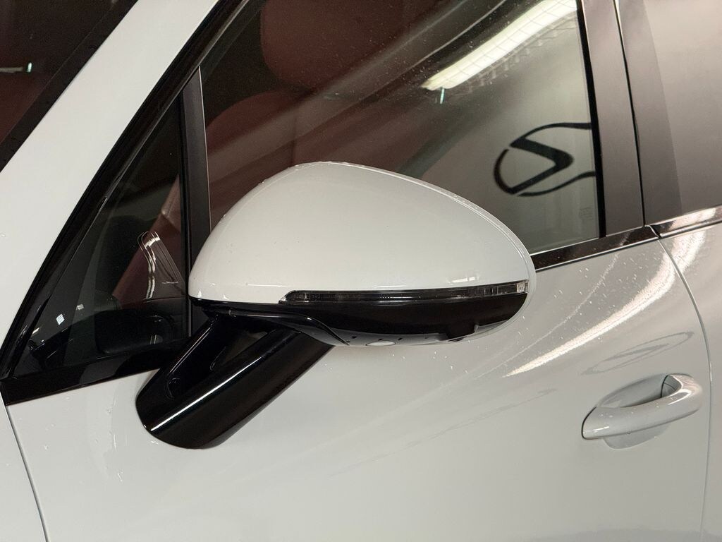 Used 2023 Porsche Macan T SUV