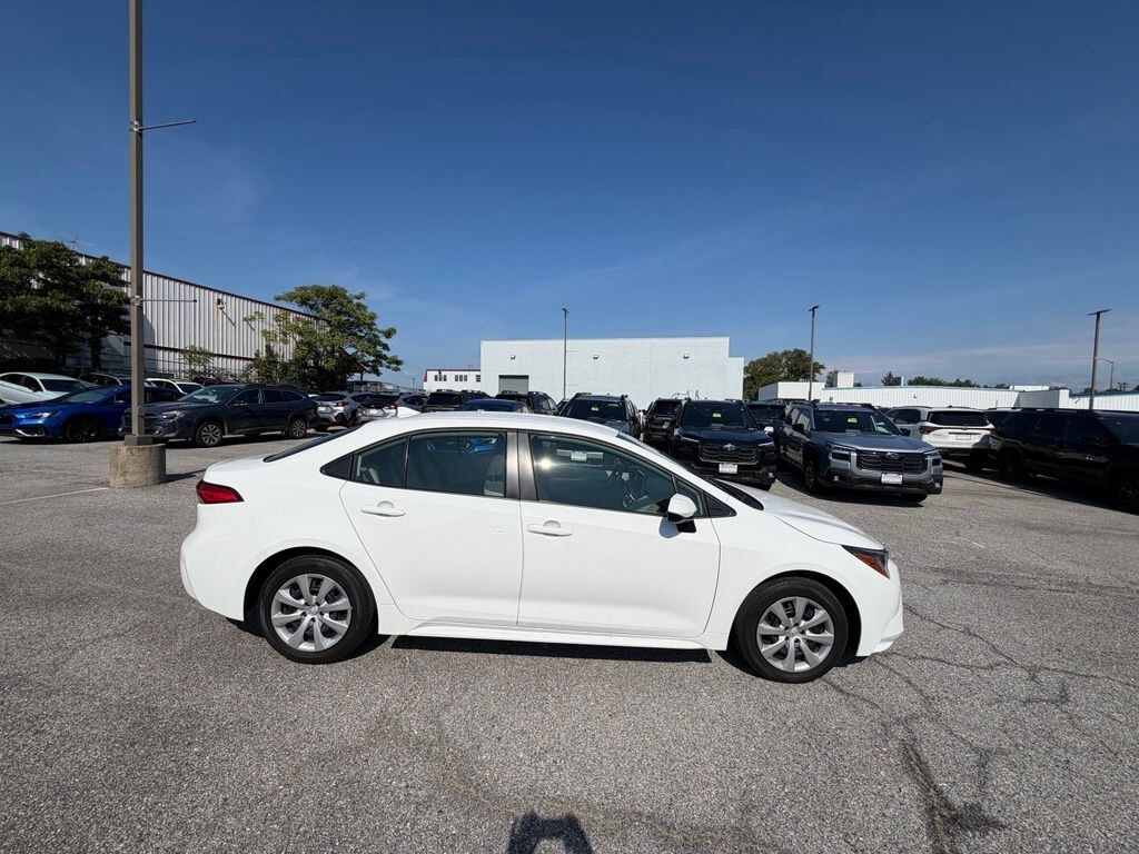 Used 2024 Toyota Corolla LE Sedan