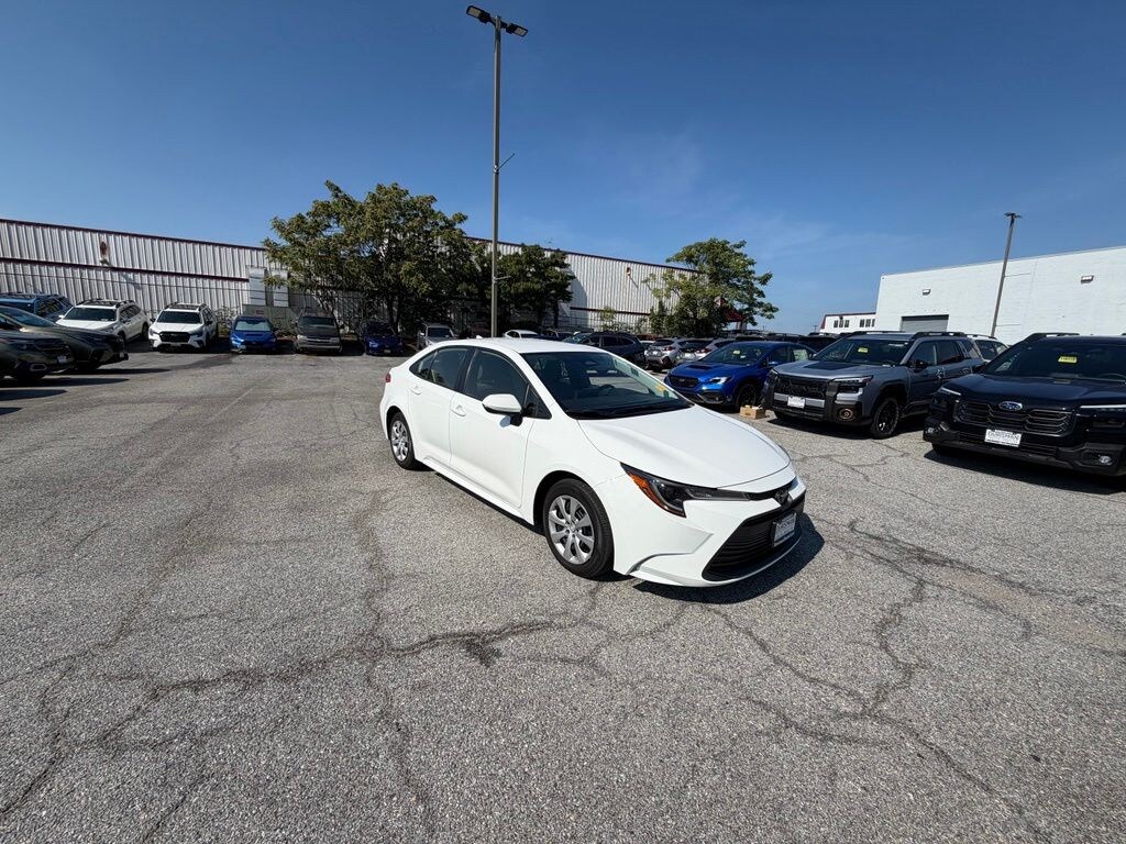 Used 2024 Toyota Corolla LE Sedan
