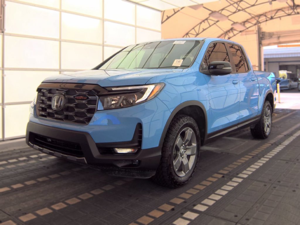 Used 2025 Honda Ridgeline TrailSport Truck