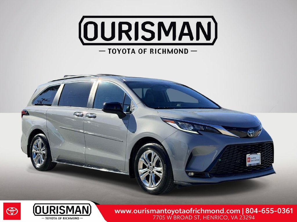Used 2023 Toyota Sienna XSE Minivan/Van