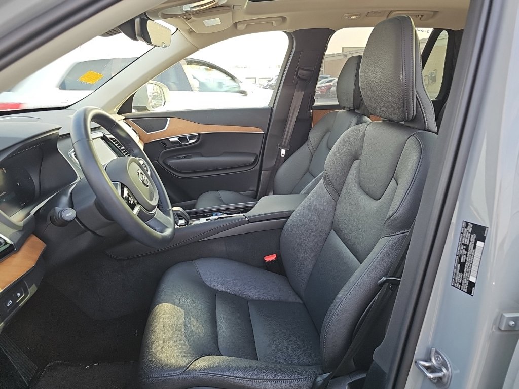 Used 2025 Volvo XC90 Plug-In Hybrid T8 Plus SUV