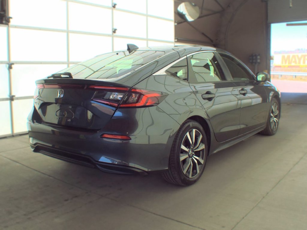 Used 2023 Honda Civic EX-L Hatchback