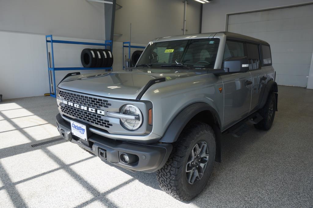 2023 Ford Bronco Big Bend photo 4