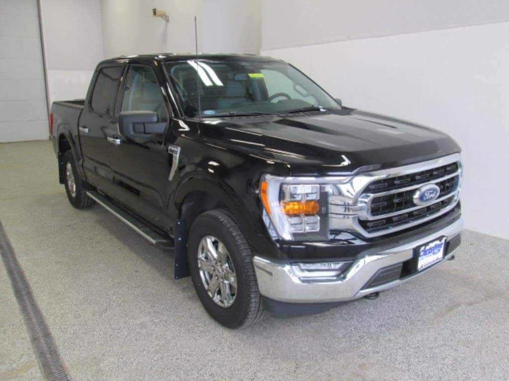 2022 Ford F-150 XLT photo 2