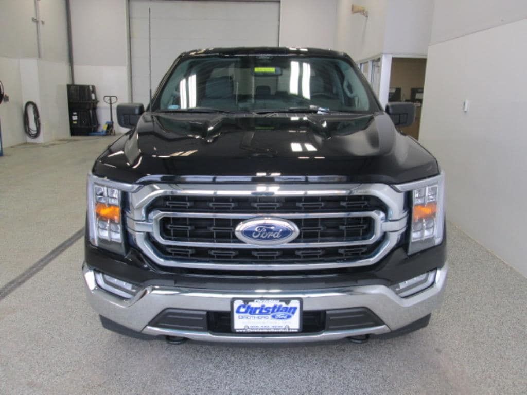 2022 Ford F-150 XLT photo 3
