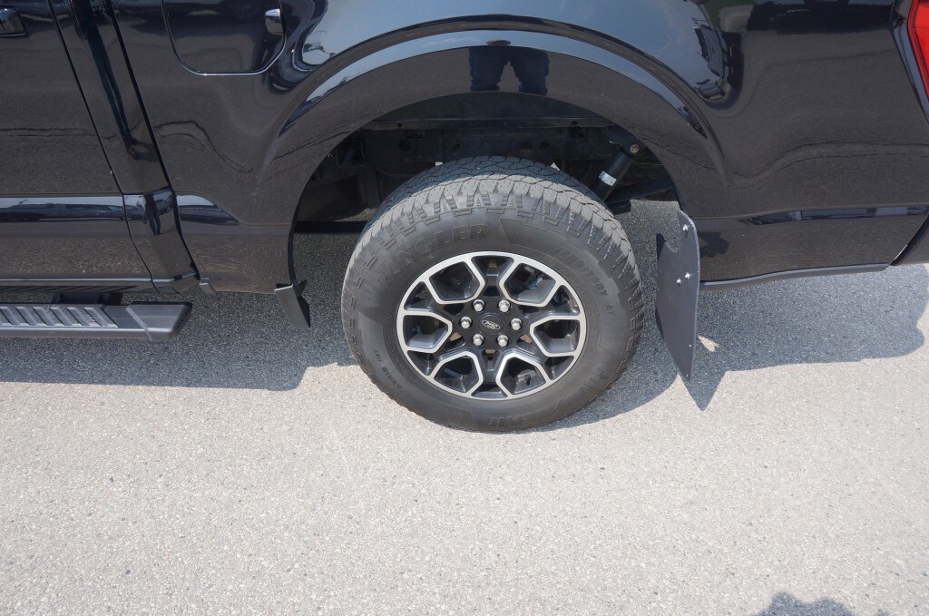 2022 Ford F-150 XLT photo 3