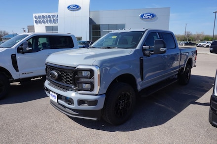 2025 Ford F-350 SD Lariat Crew Cab 4WD TRUCK