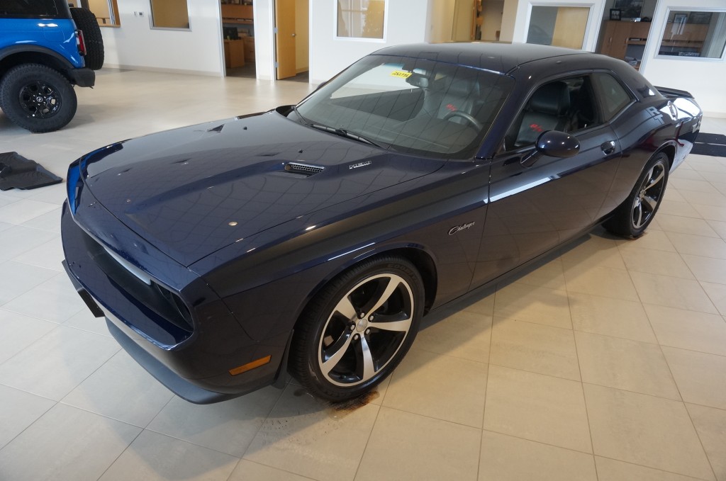 Used 2014 Dodge Challenger R/T with VIN 2C3CDYBT1EH311032 for sale in Crookston, Minnesota