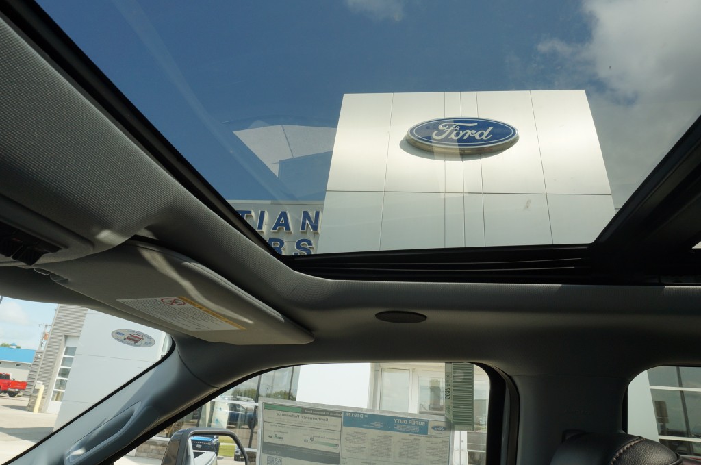 2025 Ford F-350 Super Duty Lariat - Photo 11
