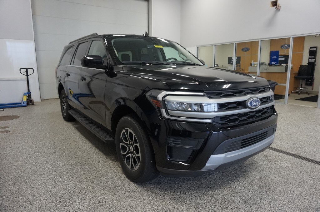 2024 Ford Expedition MAX XLT photo 4