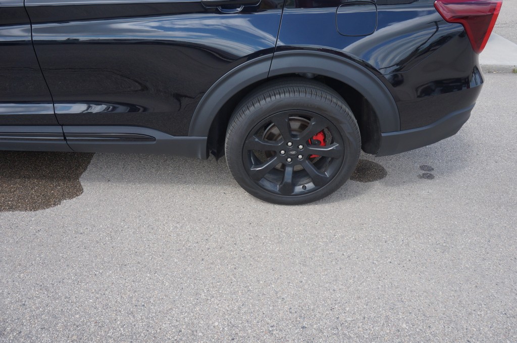Used 2022 Ford Explorer ST with VIN 1FM5K8GC0NGB90536 for sale in Crookston, Minnesota