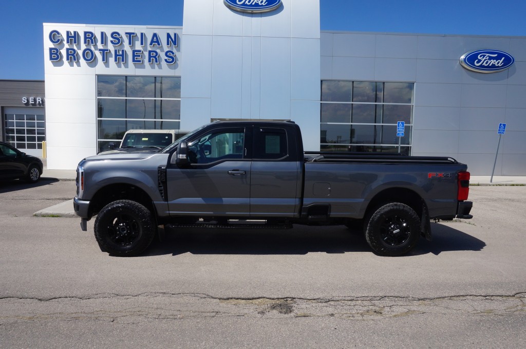 2024 Ford F-350 XLT 4x4 SuperCab 8' Box SRW's photo