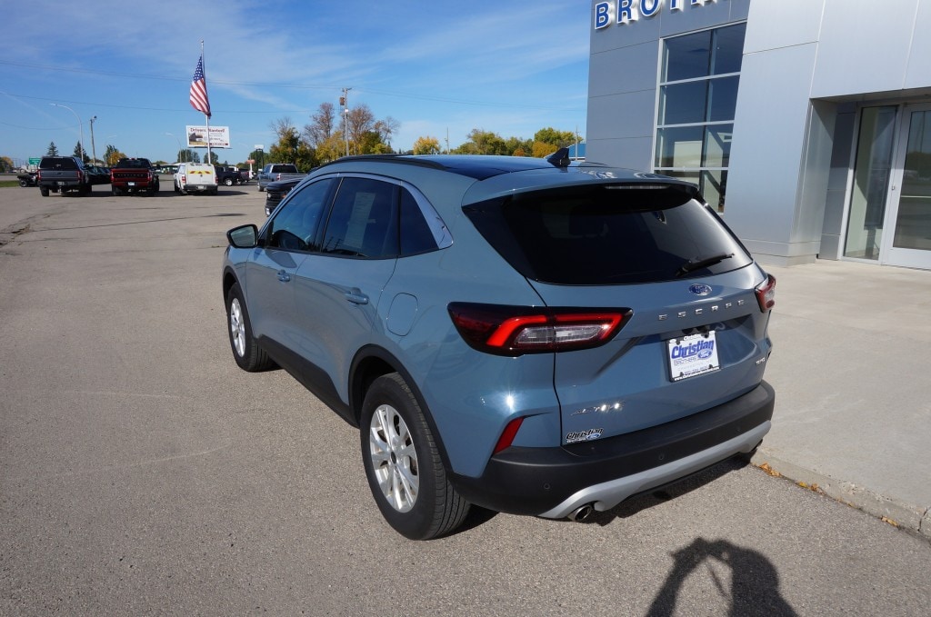 Used 2024 Ford Escape Active with VIN 1FMCU9GN4RUA38985 for sale in Crookston, Minnesota