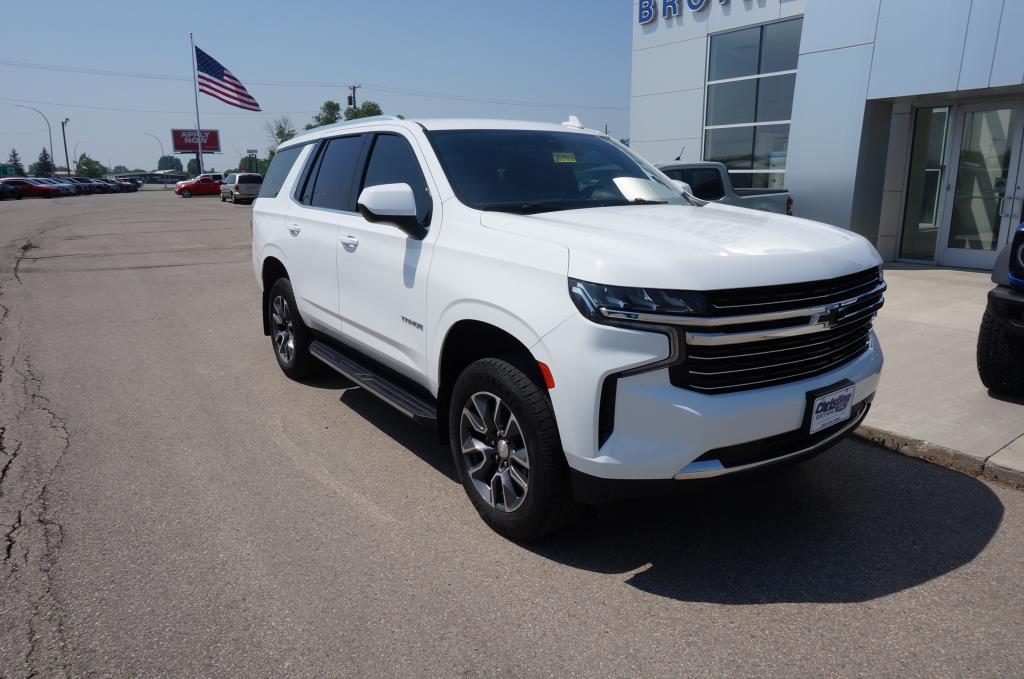 2021 Chevrolet Tahoe LT photo 3