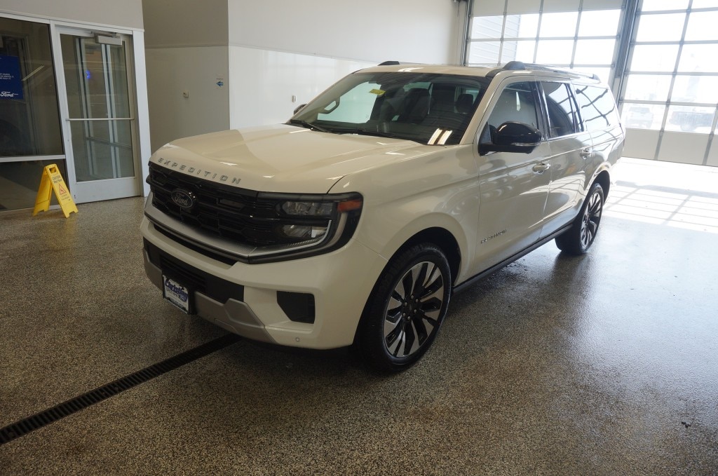 2026 Ford Expedition Platinum MAX 4x4's photo
