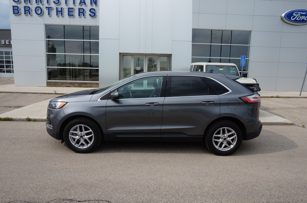 2023 Ford Edge