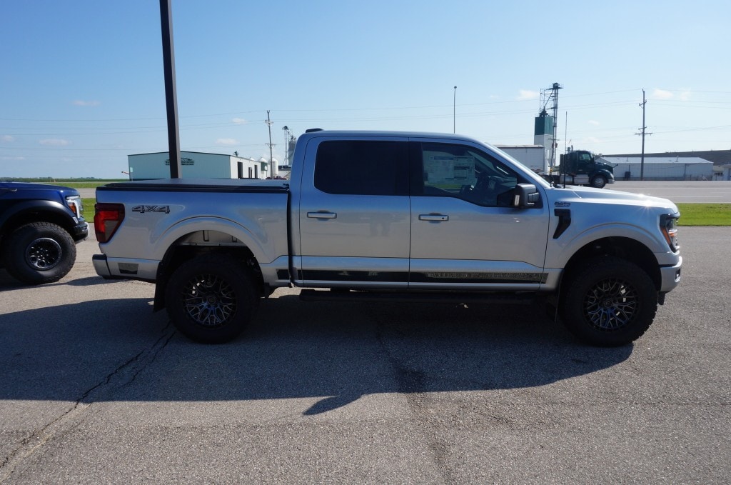 2025 Ford F-150 XLT - Photo 6
