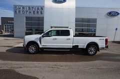 2023 Ford F-350 SD Lariat Crew Cab Long Bed 4WD