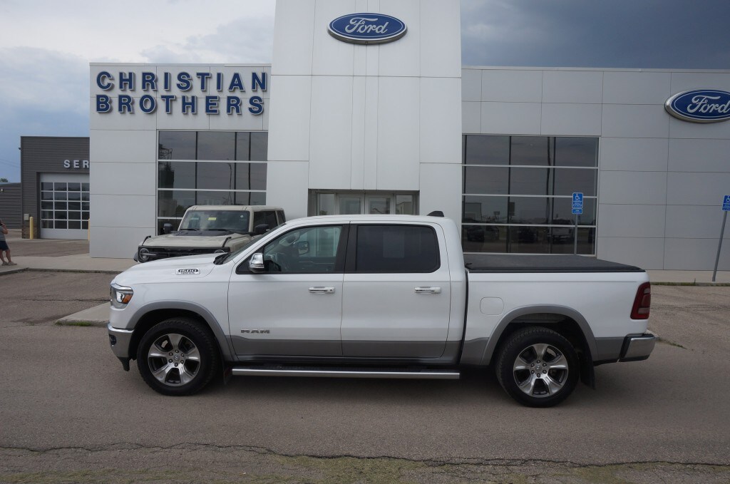 2020 RAM 1500 Laramie 4x4 Crew Cab 5'7's photo