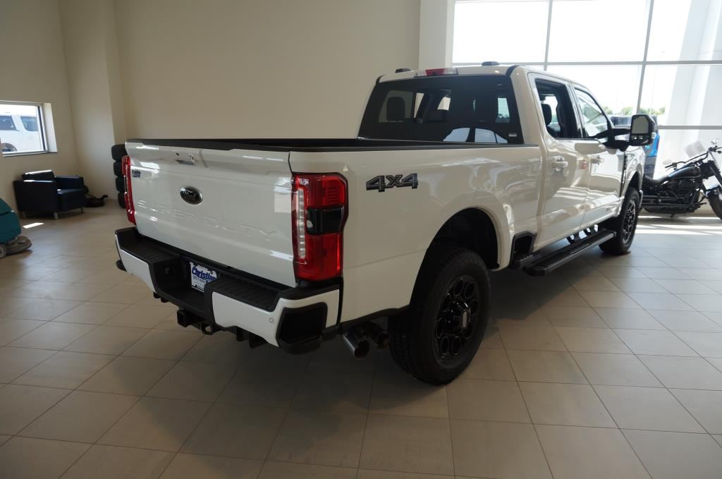 2025 Ford F-250 Super Duty Lariat - Photo 7