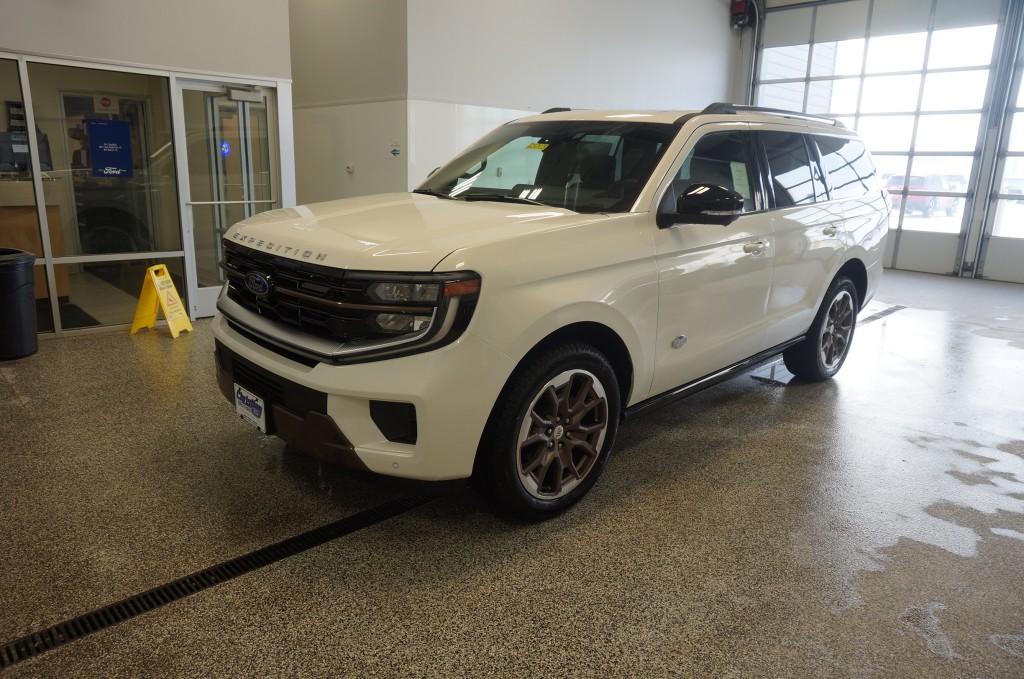 2025 Ford Expedition King Ranch 4X4's photo