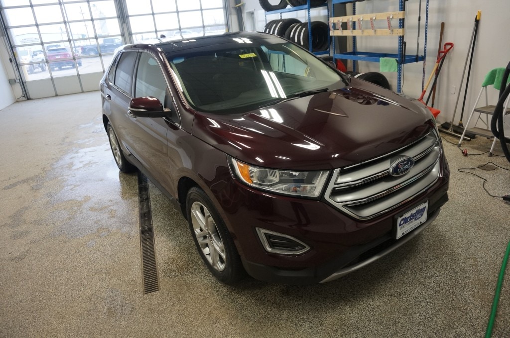 2017 Ford Edge Titanium