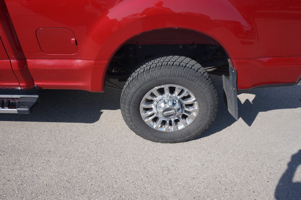 Used 2020 Ford F-350 Super Duty Lariat with VIN 1FT8W3BT6LEE69241 for sale in Crookston, Minnesota