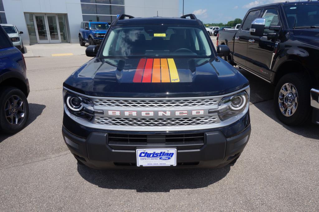 2025 Ford Bronco Sport Free Wheeling photo 2