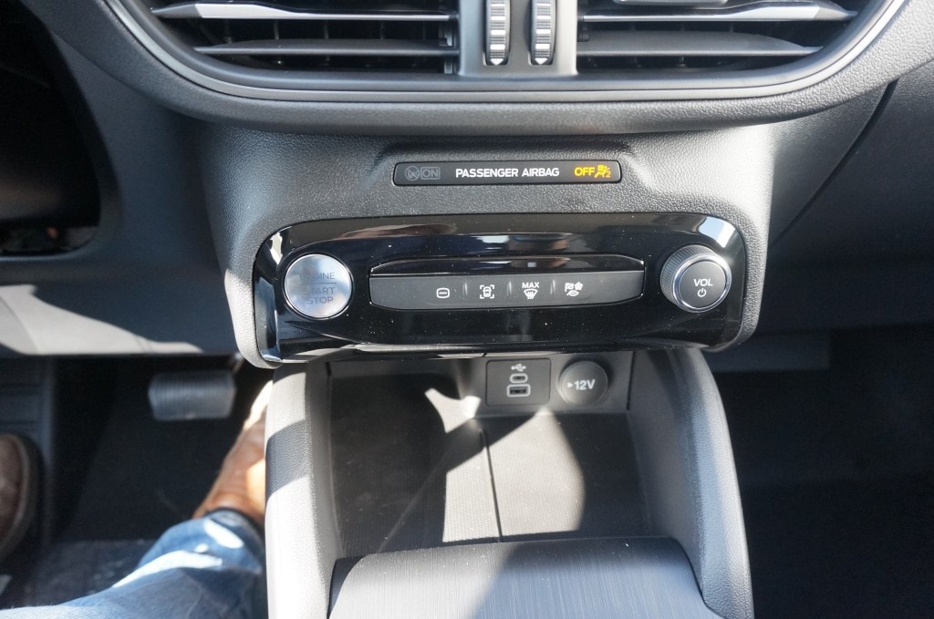 2025 Ford Escape Plug-in hybrid PHEV - Photo 14
