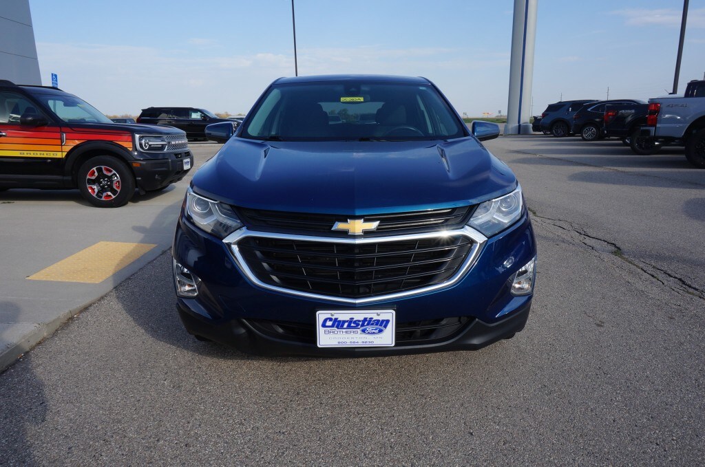 2021 Chevrolet Equinox LT photo 3