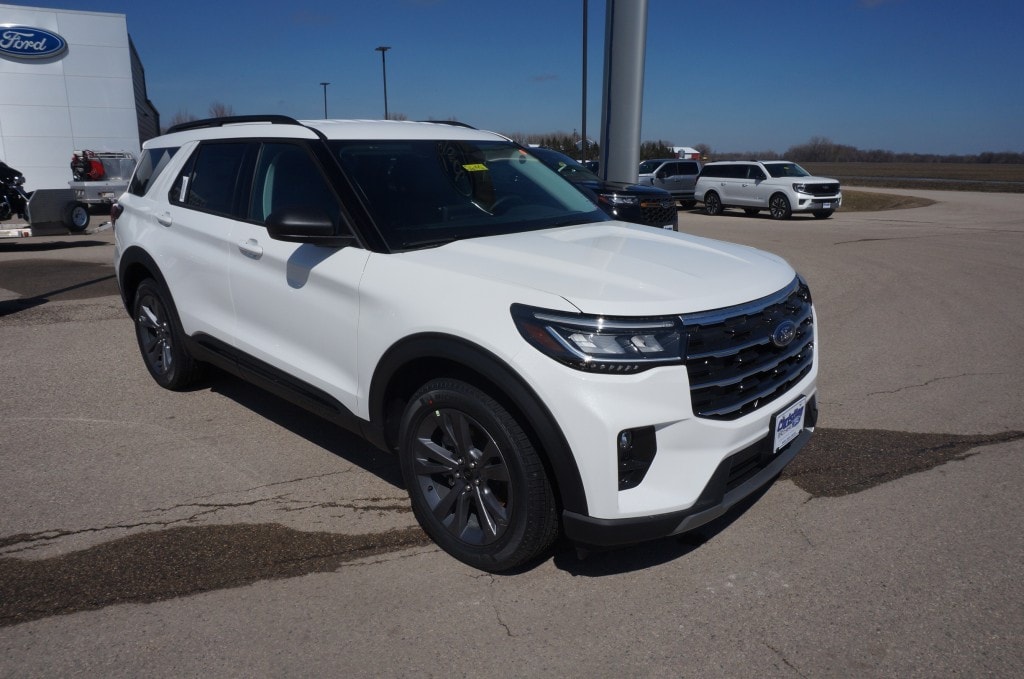 2026 Ford Explorer Active 4WD's photo