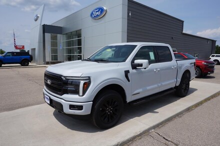 2025 Ford F-150 Lariat SuperCrew 4WD TRUCK