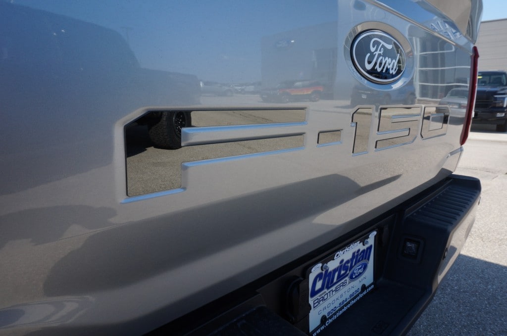 2025 Ford F-150 XLT - Photo 13